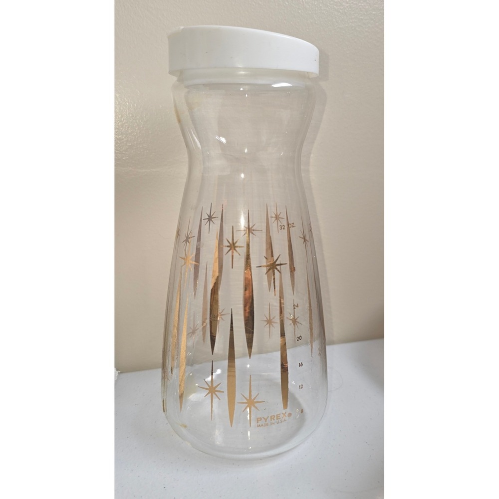 Rare Vintage Pyrex Golden Starburst Juice Carafe 32oz Glass Pitcher with Lid MCM